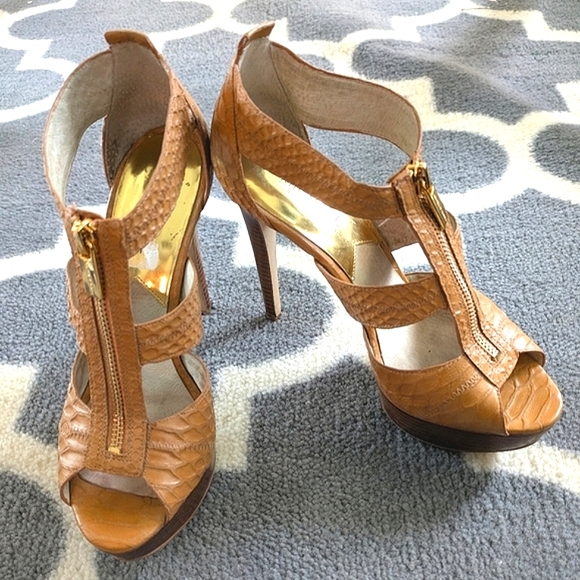 Michael Kors Snake Embossed Berkeley Stilettos - Picture 1 of 13